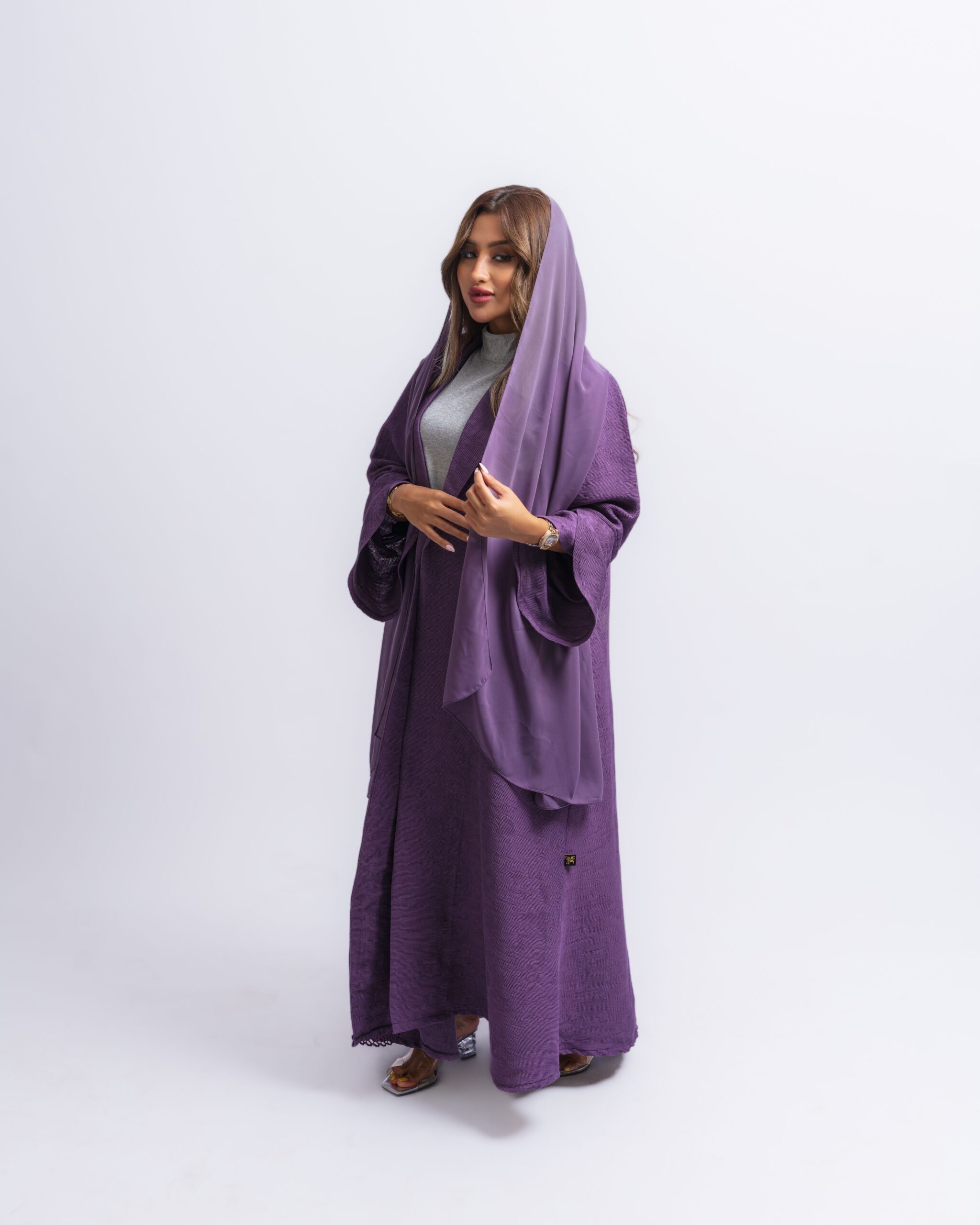 عبايات ملونة - Adora